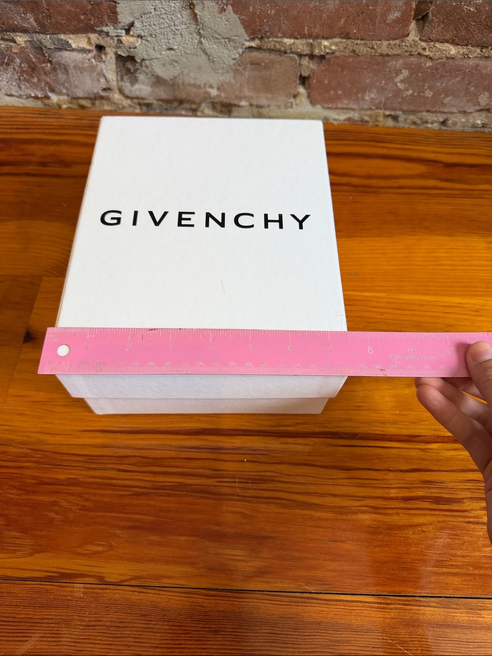 Givenchy box - accessory packaging - Picture 2 of 5